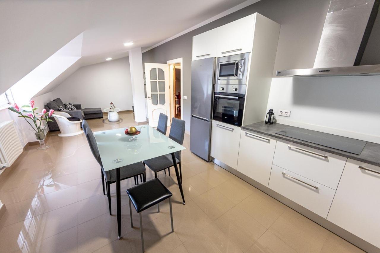 Apartamento Ponte Camariñas Εξωτερικό φωτογραφία